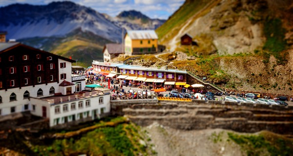 IMG_2188FinalFinal-tiltshift.jpg IMG 2188FinalFinal tiltshift