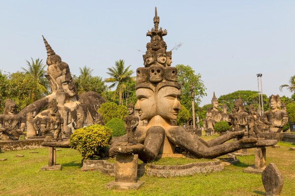 Laos Vietnam 5D 7400 Final