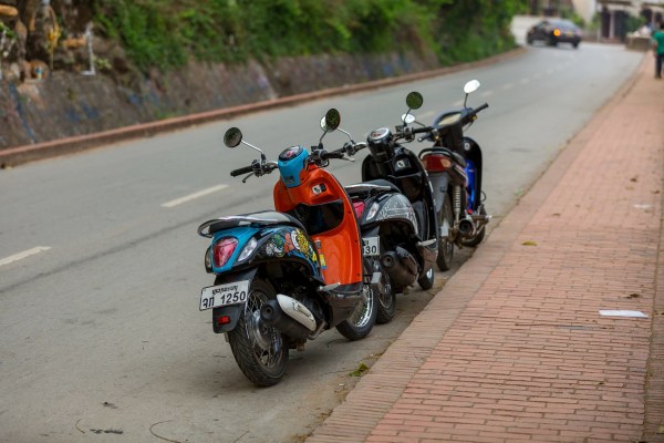 Laos Vietnam 5D 7498 Final