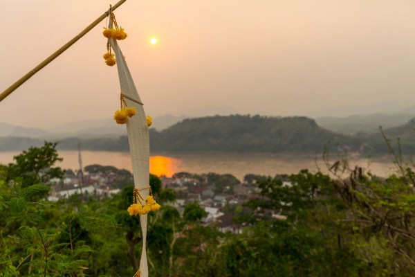 Laos Vietnam 5D 7515 Final