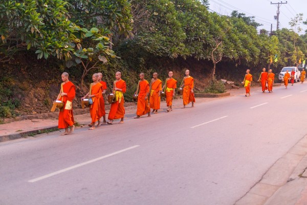 Laos Vietnam 5D 7562 Final