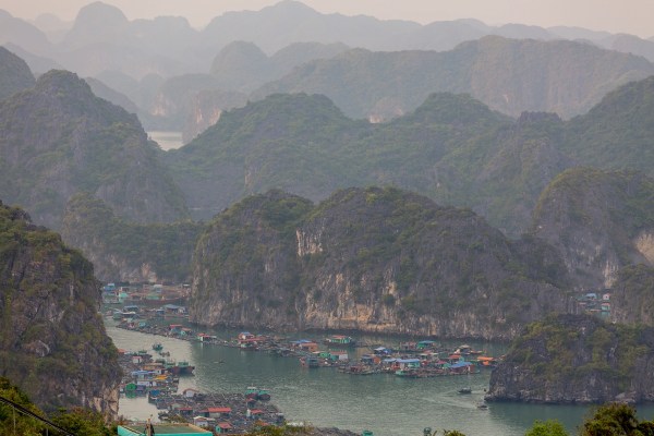 Laos Vietnam 5D 7864 Final