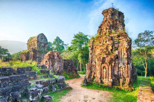 Laos Vietnam 5D 8392 HDR Final